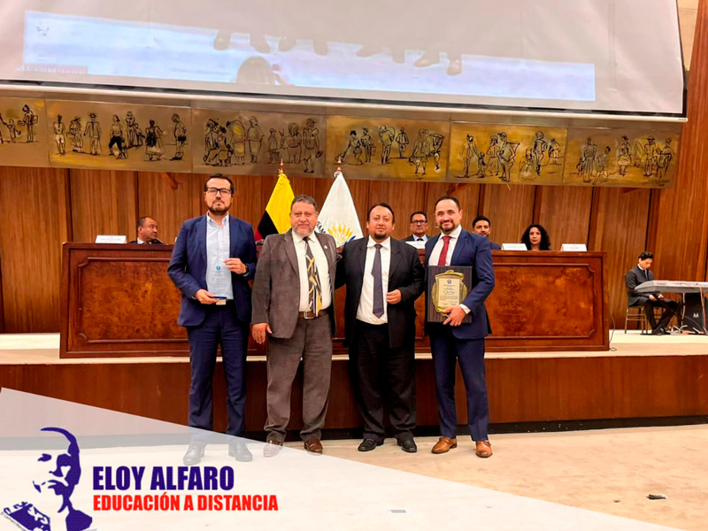 Reconocimiento al Dr. Andrés Chiriboga Viceministro de Educación